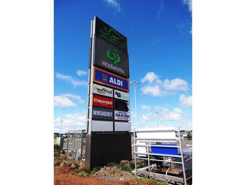 25 Mundara Ave, Wyndham Vale VIC 3024