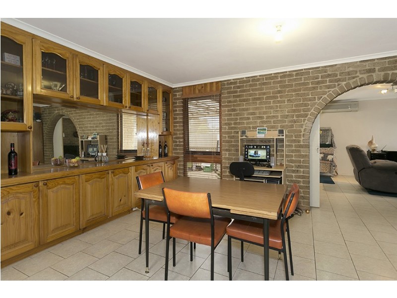 38 Wynarka Drive, Hoppers Crossing VIC 3029