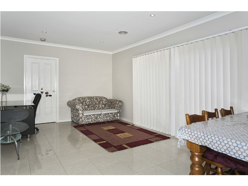 13 Gallop Crescent, Truganina VIC 3029