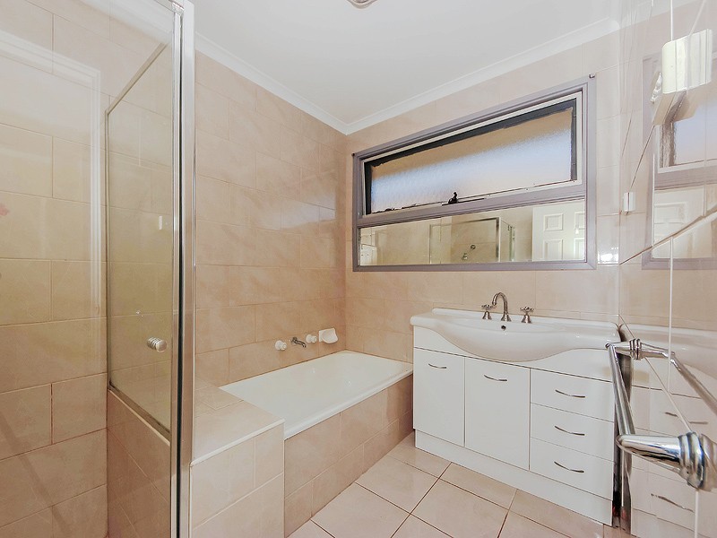 22 Rowes Road, Werribee VIC 3030