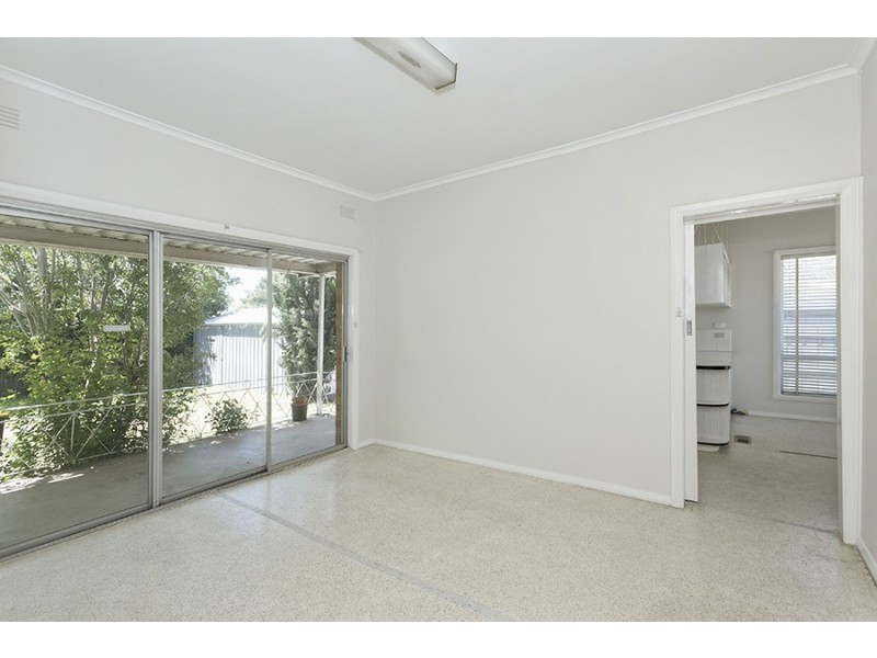 32 Moffat Crescent, Hoppers Crossing VIC 3029