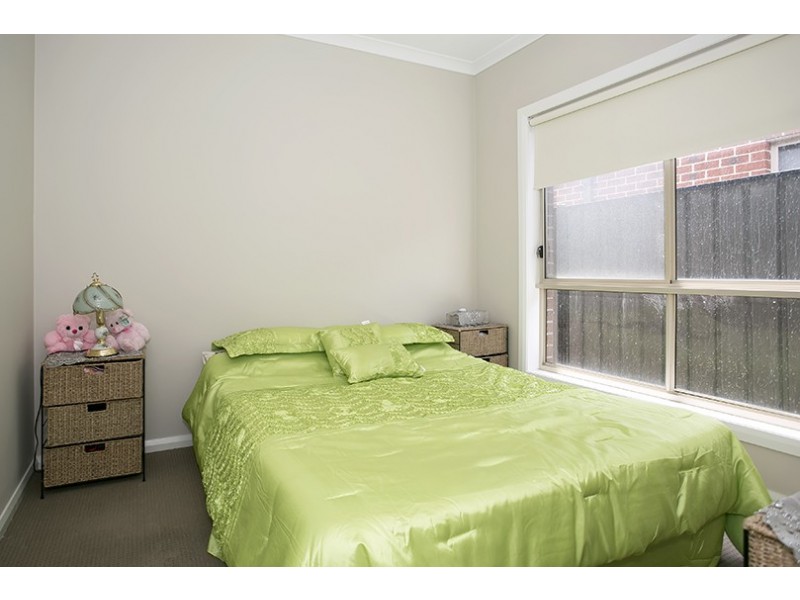 24 Brookwood St, Tarneit VIC 3029