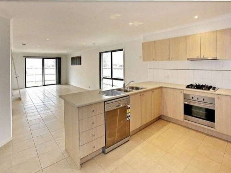 36 Edmund Drive, Tarneit VIC 3029