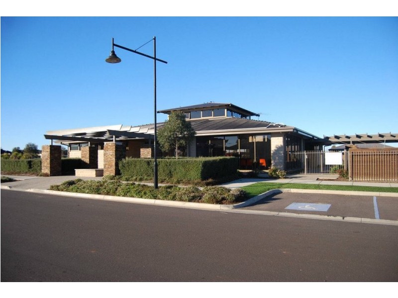 36 Edmund Drive, Tarneit VIC 3029