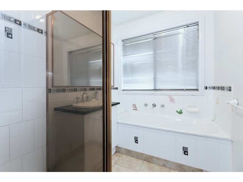 151 Thames Blvd, Tarneit VIC 3029