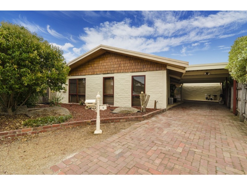 5 Sonia Court, Werribee VIC 3030