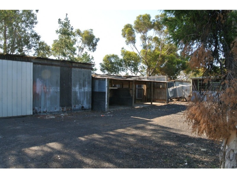 1070 Leakes Road, Mount Cottrell VIC 3024