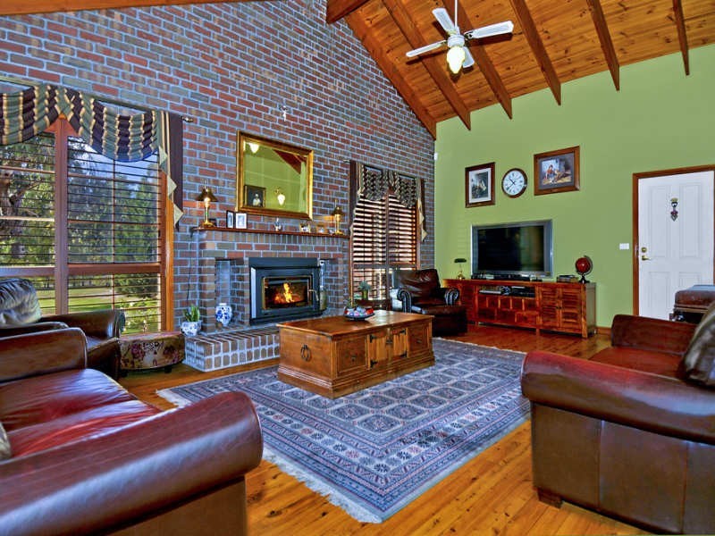 1395 Doherty’s Road, Mount Cottrell VIC 3024