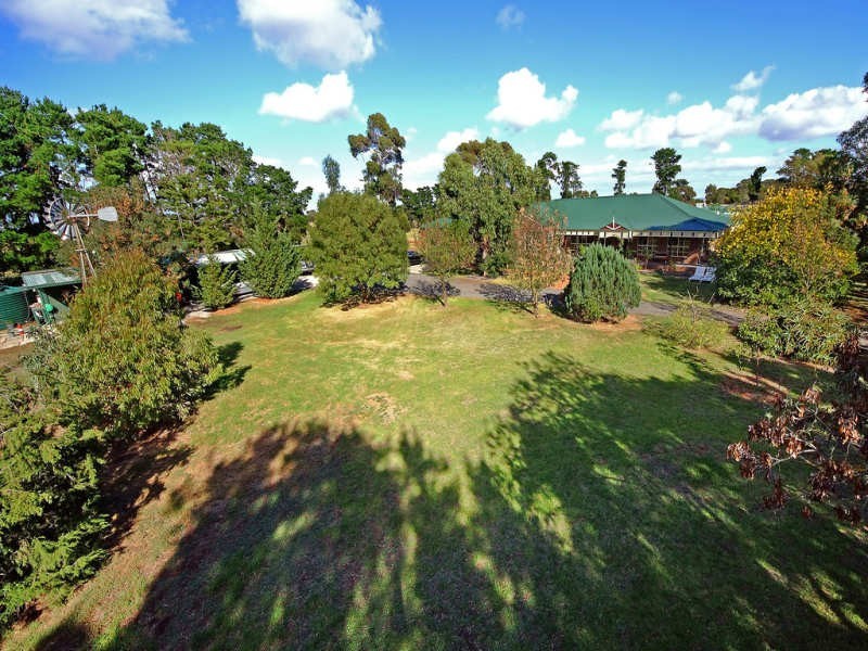 1395 Doherty’s Road, Mount Cottrell VIC 3024