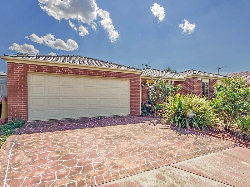 6 Hendriks Court, Werribee VIC 3030