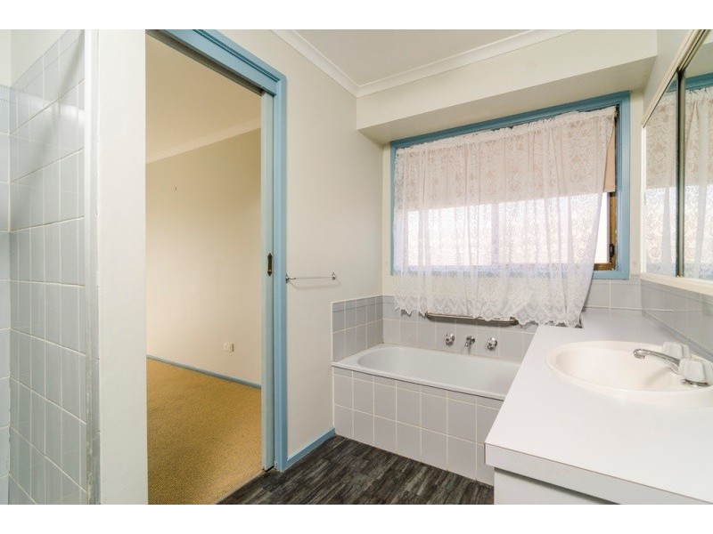 14 Intervale Drive, Wyndham Vale VIC 3024