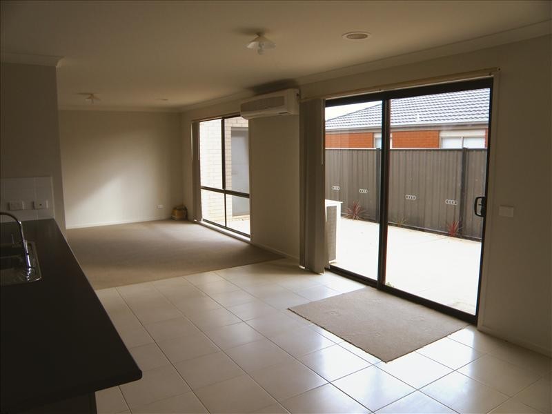 24 Mockingbird Street, Tarneit VIC 3029