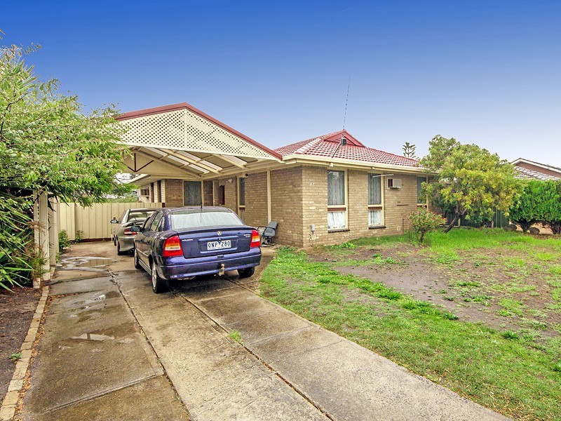 47 Huntingfield Drive, Hoppers Crossing VIC 3029