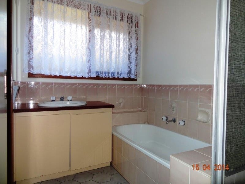 10 Bemboka Court, Werribee VIC 3030