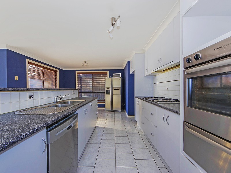 9 Tracey St, Werribee VIC 3030