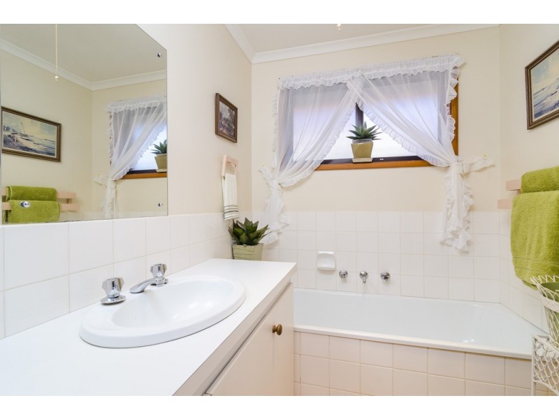 2-76 Pointcook Rd, Seabrook VIC 3028