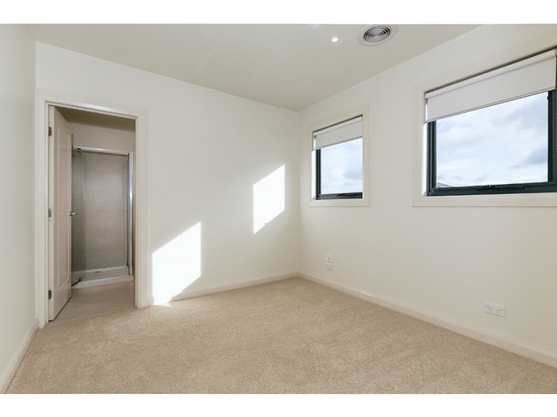 1 Officer Court, Werribee VIC 3030