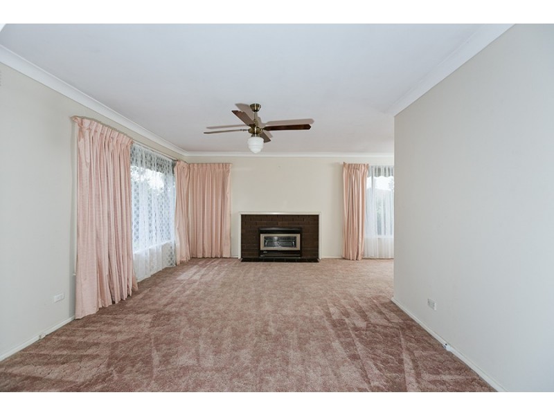 19 Herbert Av, Hoppers Crossing VIC 3029