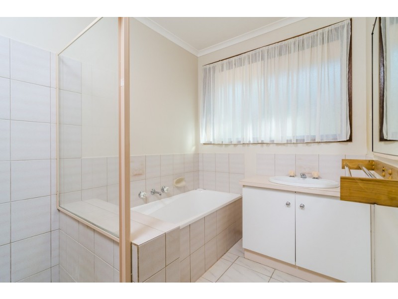 18 Intervale Drive, Wyndham Vale VIC 3024