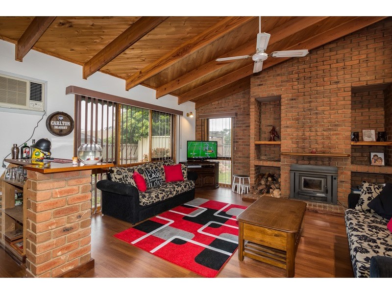 2 Wilton Close, Wyndham Vale VIC 3024