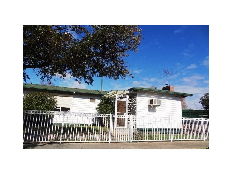 7 Robin Avenue, Norlane VIC 3214