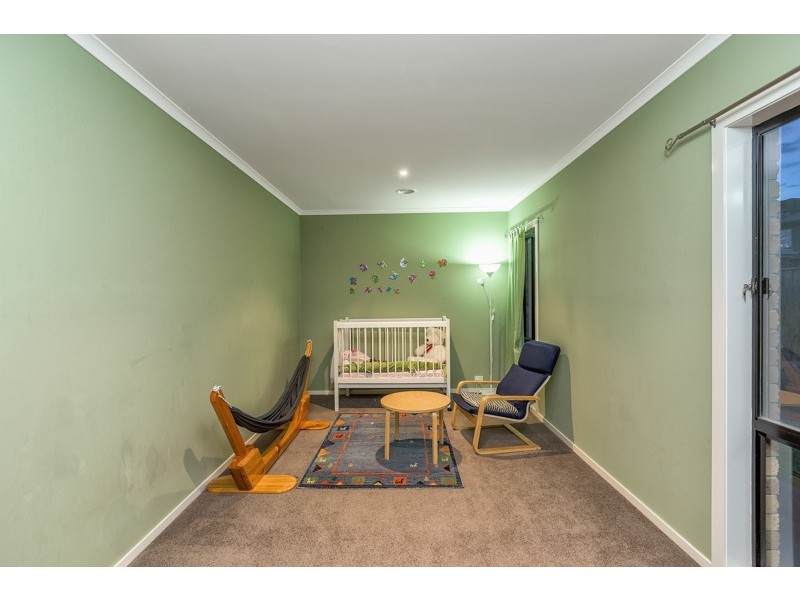 12 Blue wren Drive, Williams Landing VIC 3027