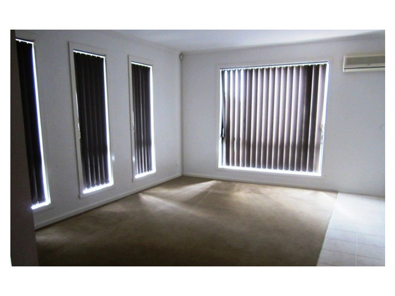 2/22 Jordyn Street, Tarneit VIC 3029