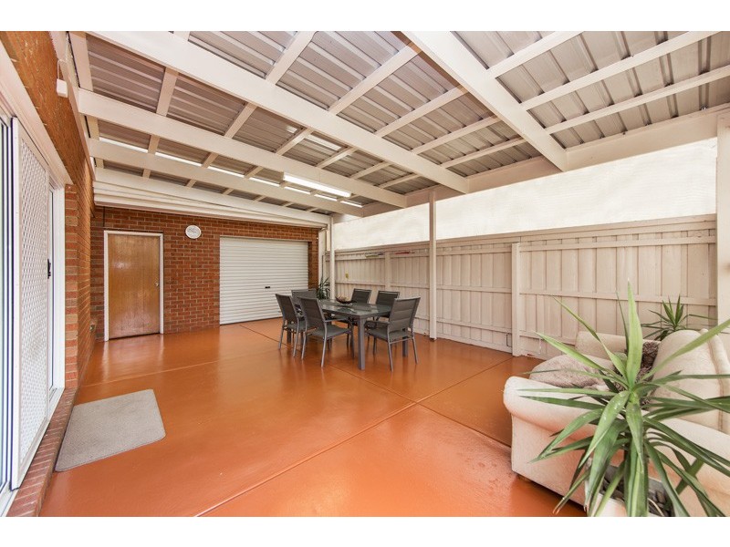 2 Gresham way, Sunshine West VIC 3020