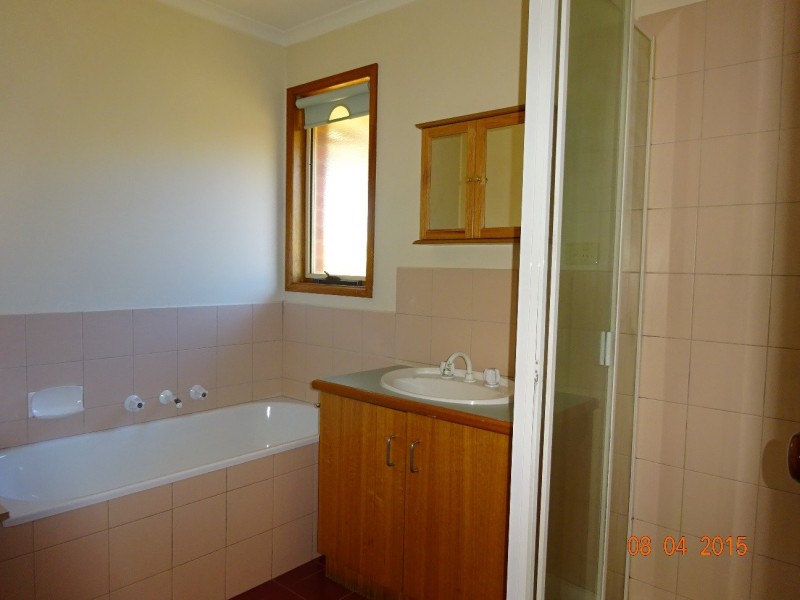 1/14 Symons Avenue, Hoppers Crossing VIC 3029