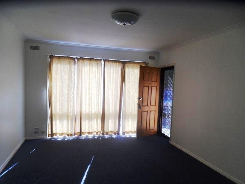 2/5 Rose Street, Altona VIC 3018