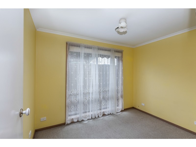 18A Durham Crescent, Hoppers Crossing VIC 3029