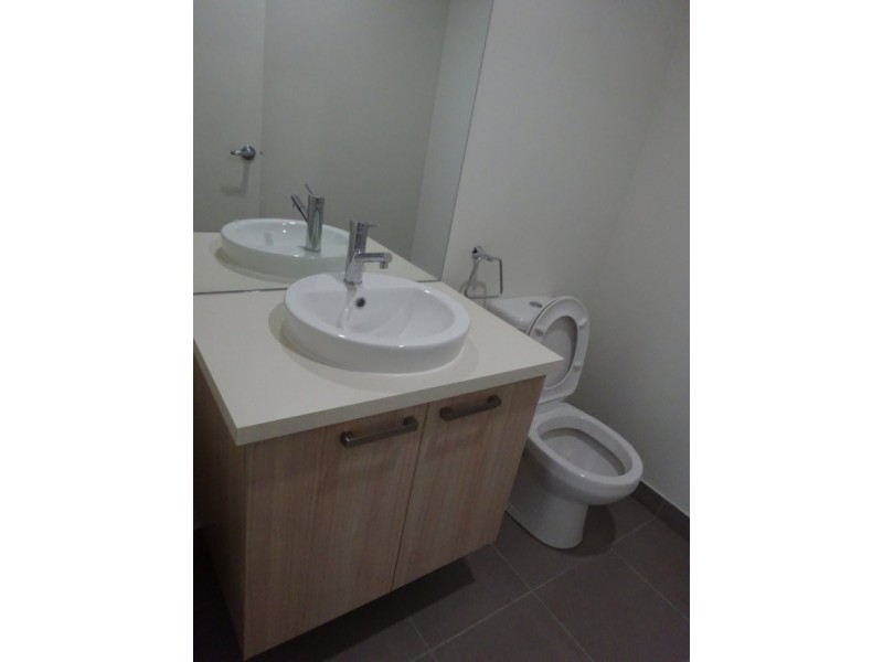 41 Chessington, Williams Landing VIC 3027