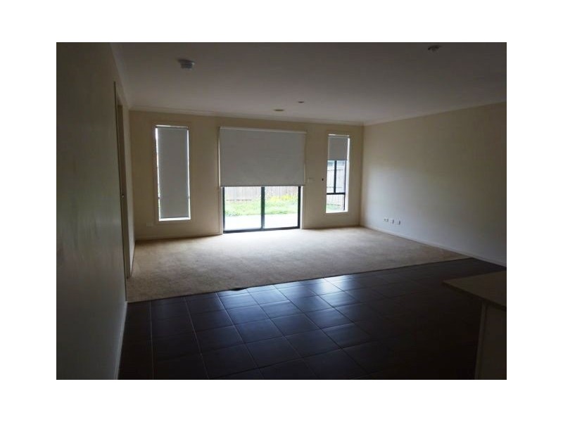 7 Akoona way, Wyndham Vale VIC 3024