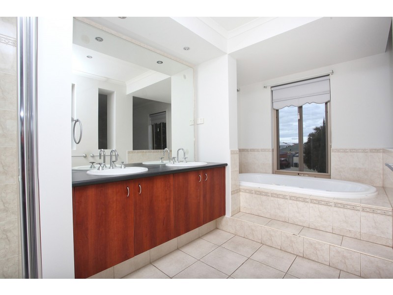 185 Thames Boulevard, Tarneit VIC 3029