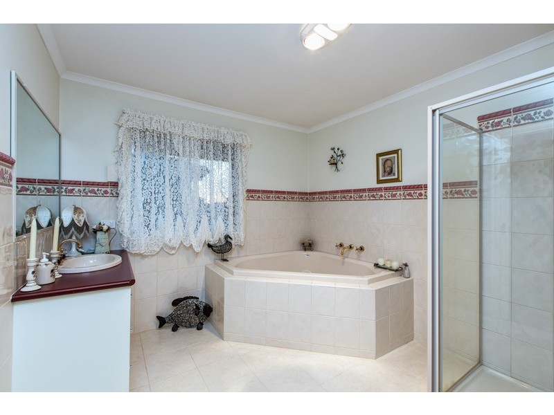 17A Dresdan Way, Sunshine West VIC 3020