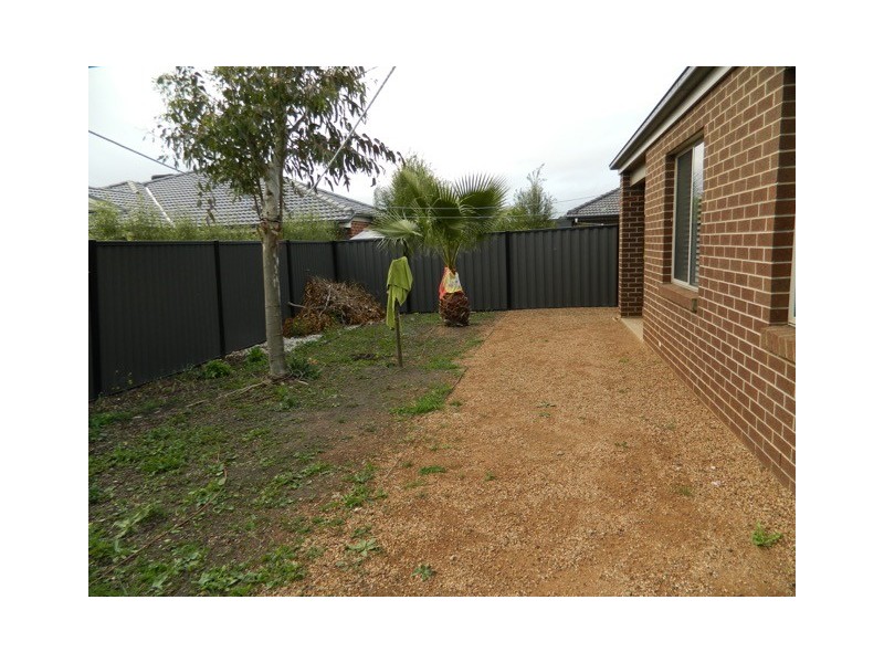 49 Eagleridge Promenade, Tarneit VIC 3029