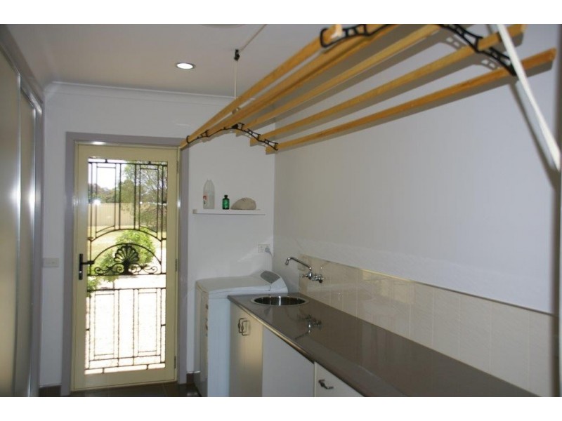 26 Country Court, Barooga VIC 3644