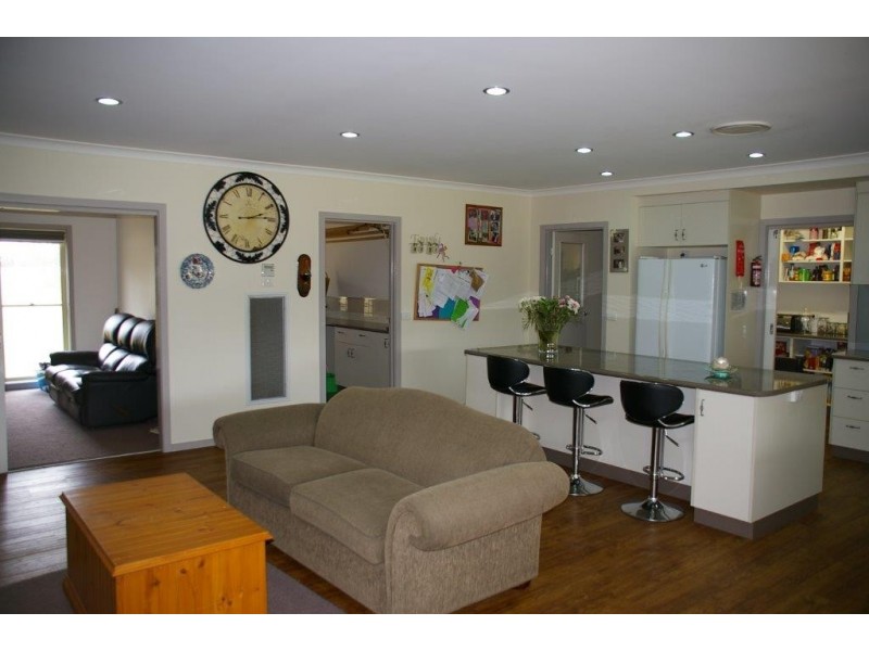 26 Country Court, Barooga VIC 3644