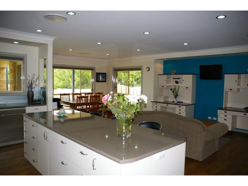 26 Country Court, Barooga VIC 3644