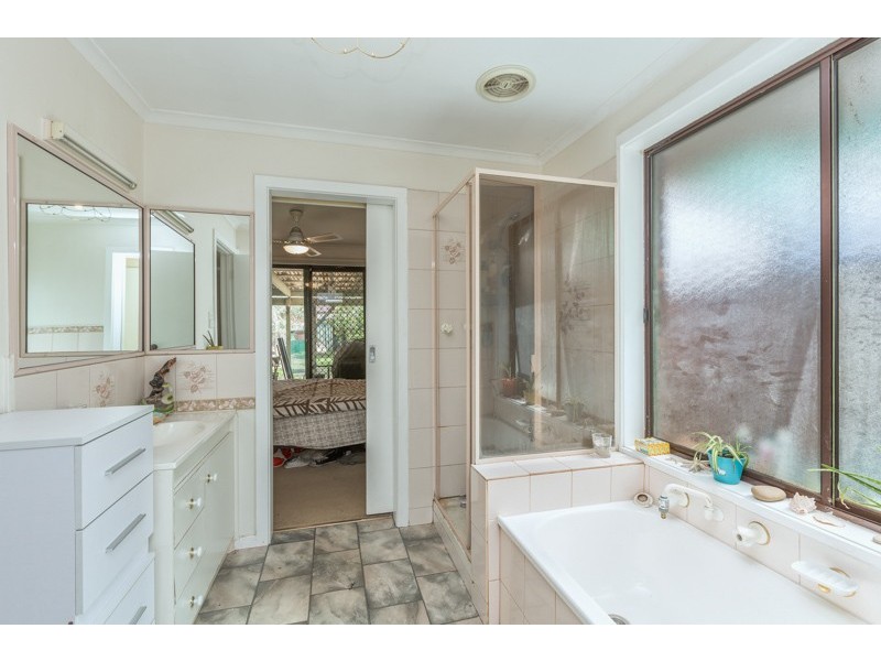 44 Kiora Street, Altona Meadows VIC 3028