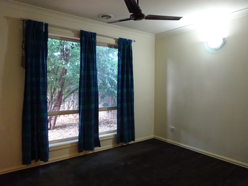 72 Baden Powell Drive, Tarneit VIC 3029