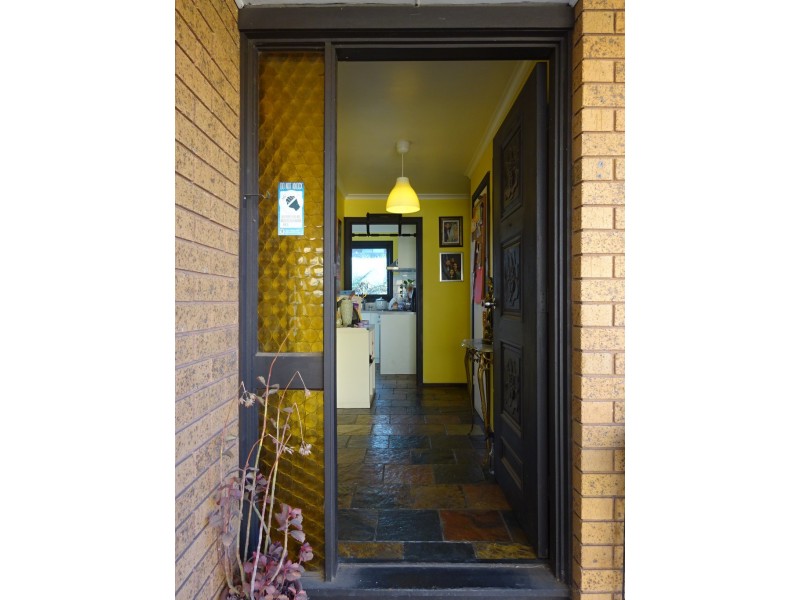16 Quarbing Street, Werribee VIC 3030