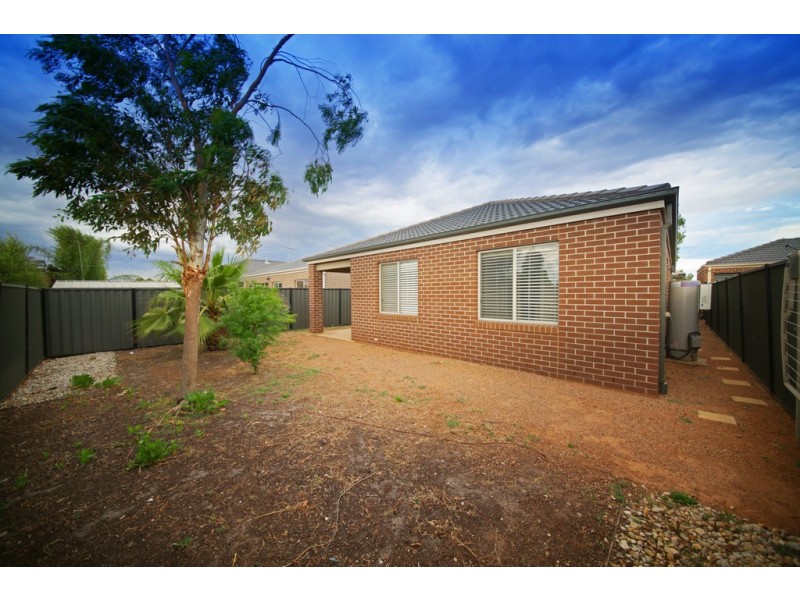 .49 Eagleridge Promenade, Tarneit VIC 3029