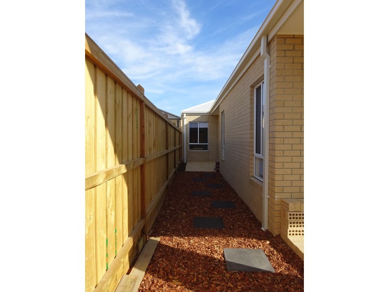 26 Stevenson Drive, Williams Landing VIC 3027