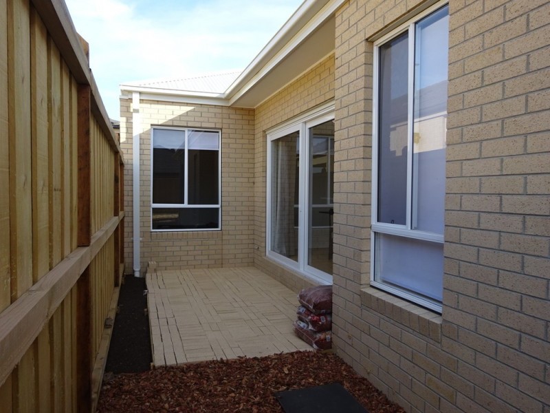 26 Stevenson Drive, Williams Landing VIC 3027