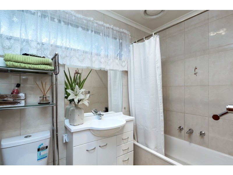 35 Guinane Avenue, Hoppers Crossing VIC 3029