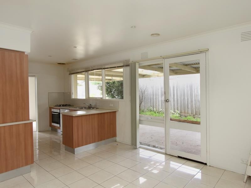 1 Yenda Court, Hoppers Crossing VIC 3029