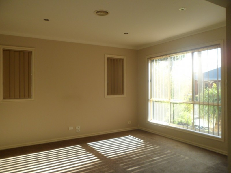 75 B Sycamore Street, Hoppers Crossing VIC 3029