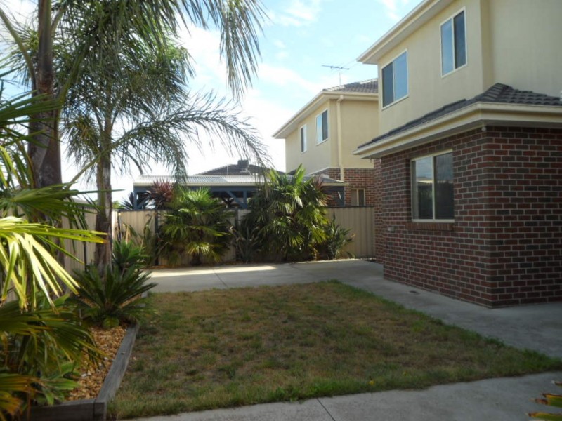 75 B Sycamore Street, Hoppers Crossing VIC 3029