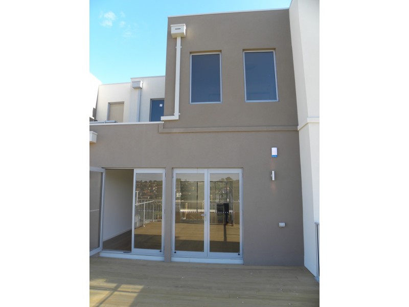 21 Duranta Drive, Gowanbrae VIC 3043